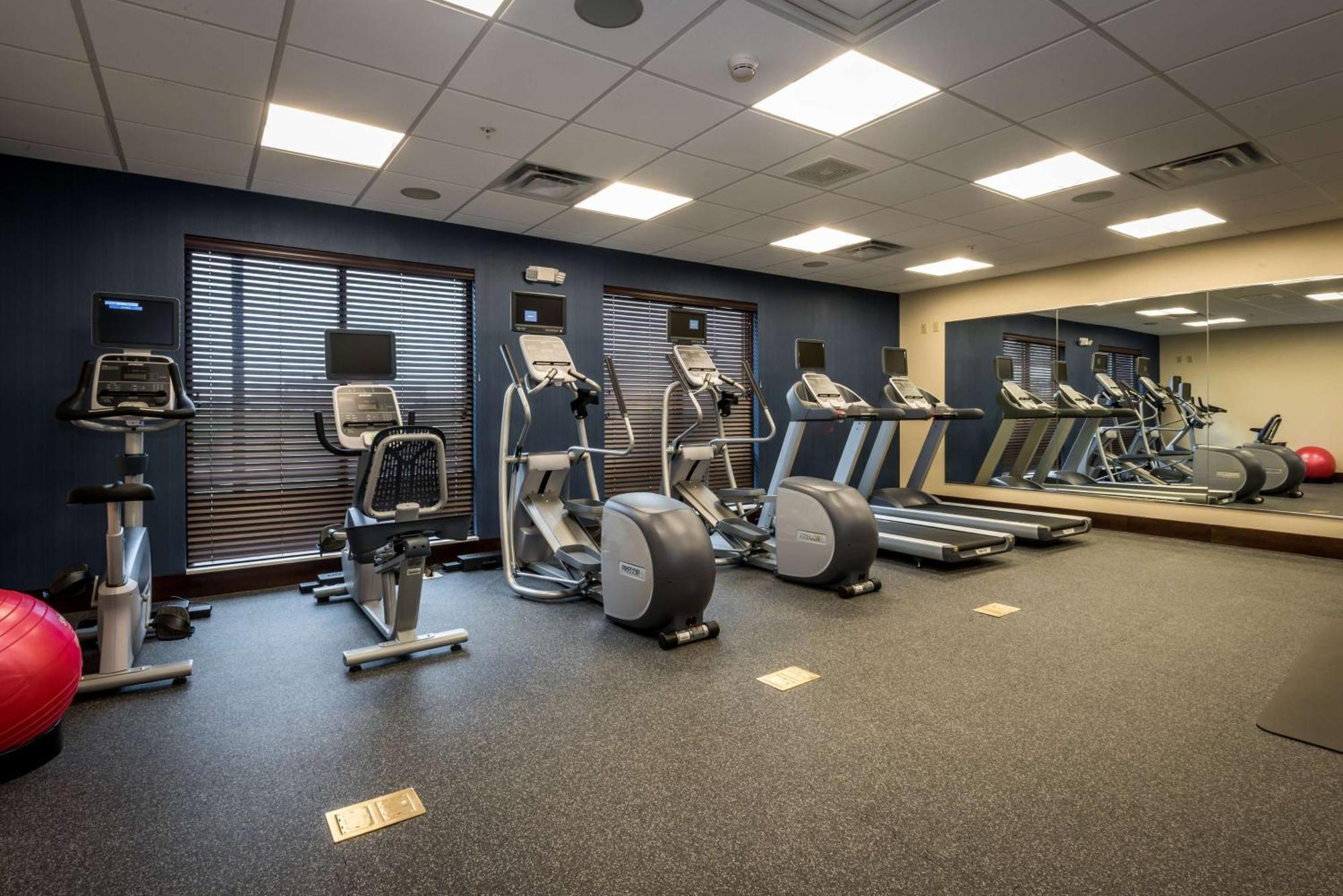 Hampton Inn & Suites By Hilton Hammond, In מראה חיצוני תמונה