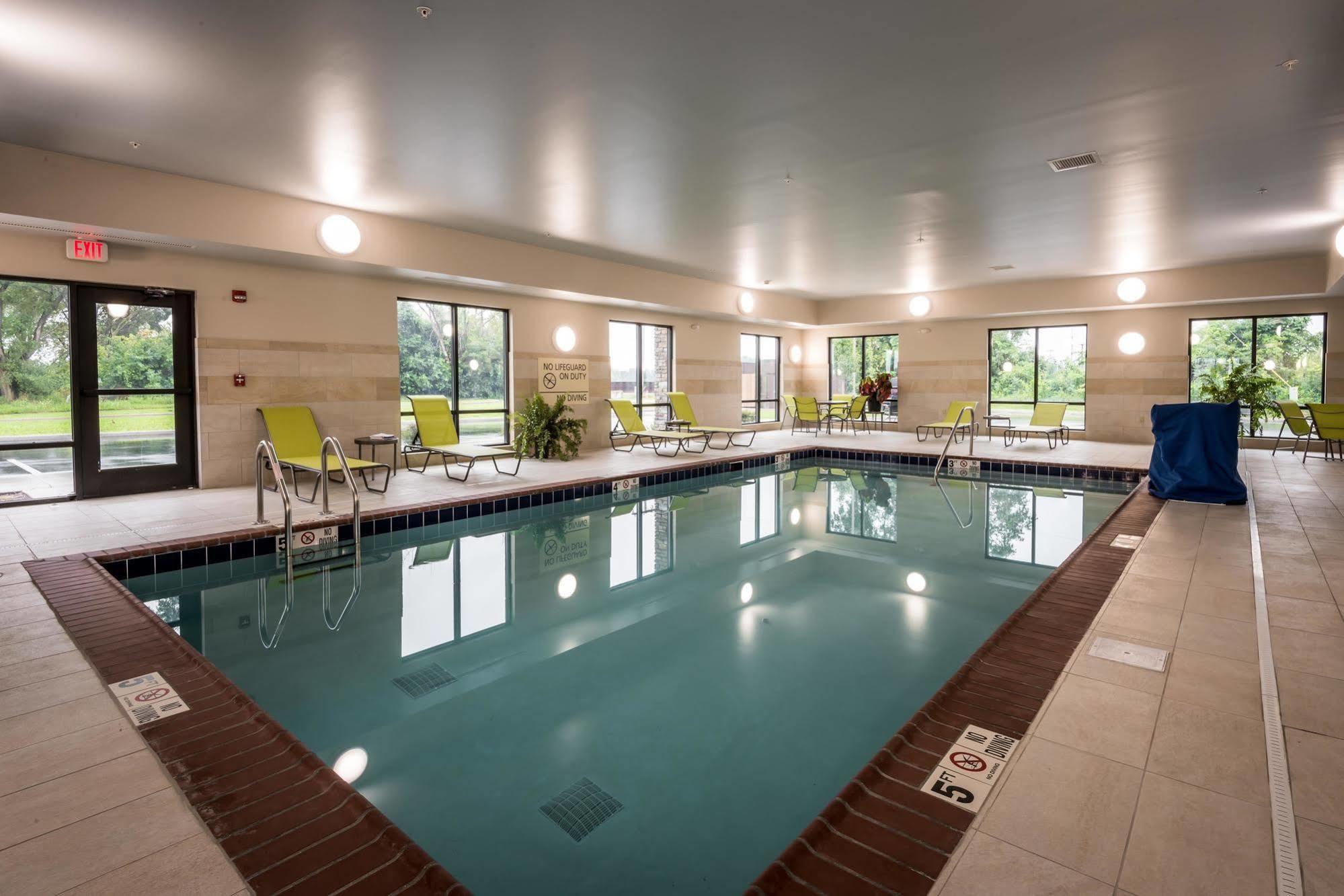 Hampton Inn & Suites By Hilton Hammond, In מראה חיצוני תמונה